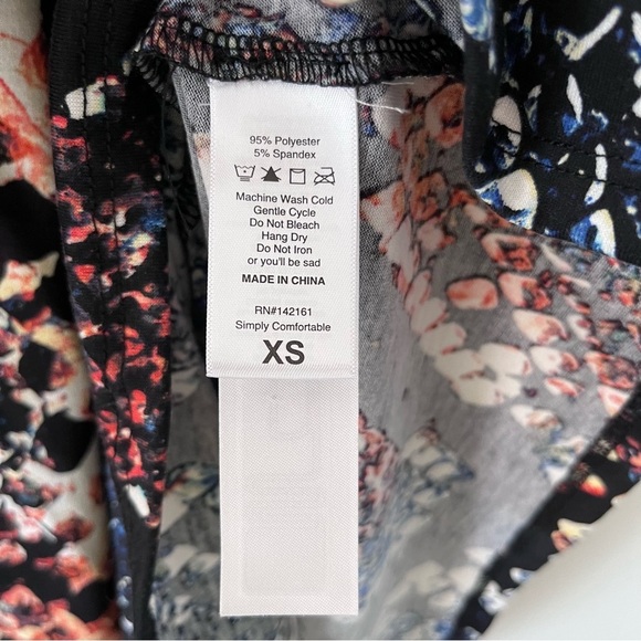 WRAP Dress in Black Reptile Print with 3/4 Sleeve A-line Fit Women’s XS EUC - Picture 5 of 5